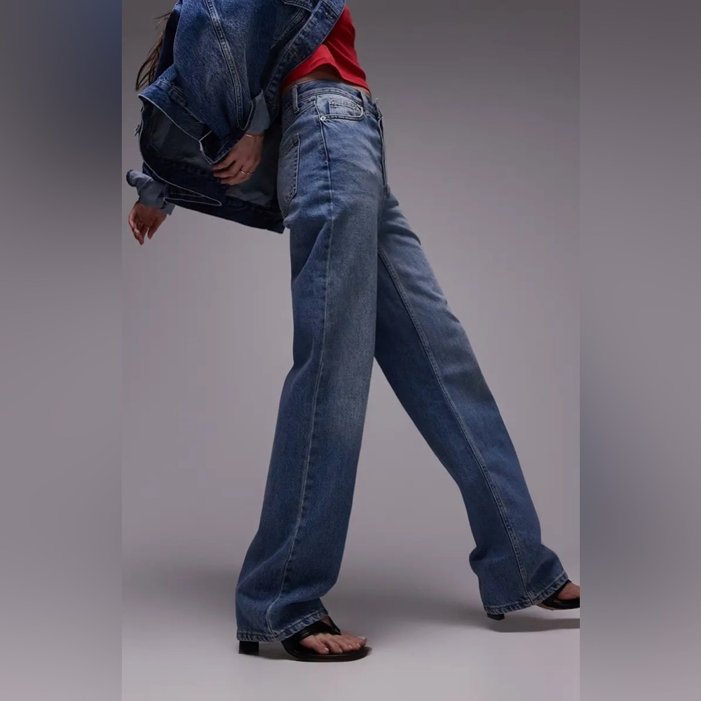 Topshop oversized mom jeans in mid blue| high waisted jeans